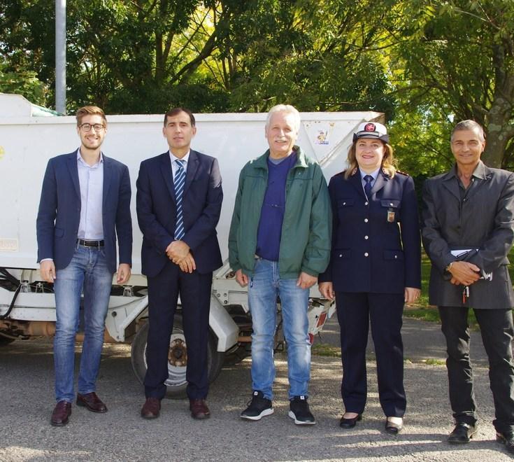 Rifiuti gettati per strada Finora beccati 30 incivili 