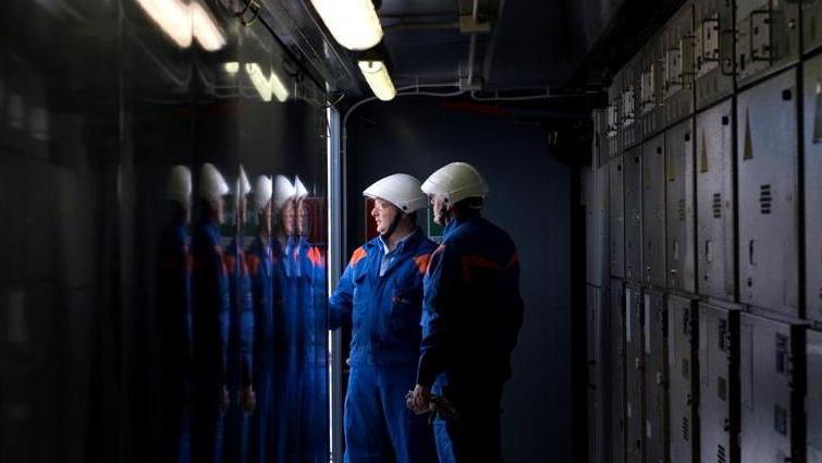 Lavori Enel con black out in via Tambura