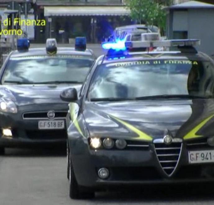 Presunto guadagno attraverso una triangolazione