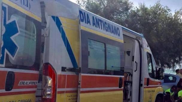 Travolto da un’auto, muore a 89 anni