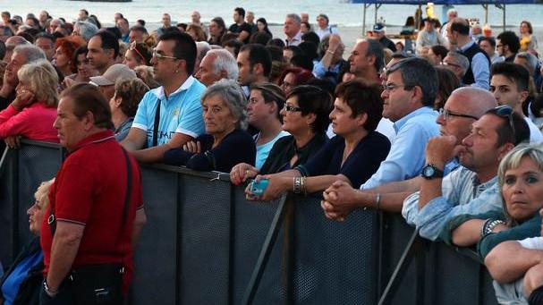Moduli e perizie Corsa a ostacoli per le serate al mare