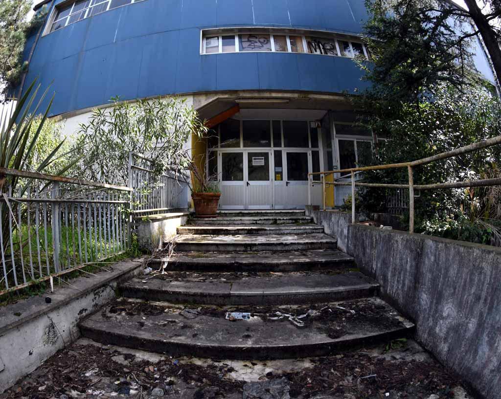 L'ex liceo scientifico Marconi di Carrara