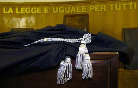 Spari contro l'auto e la ditta di un imprenditore, due condannati