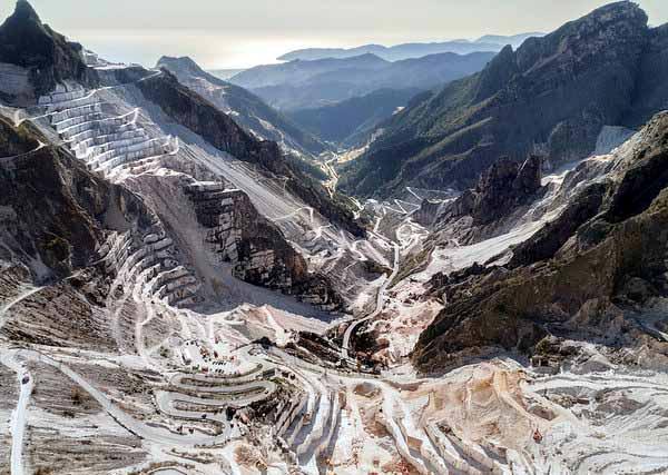 Centinaia di controlli in cave e laboratori 