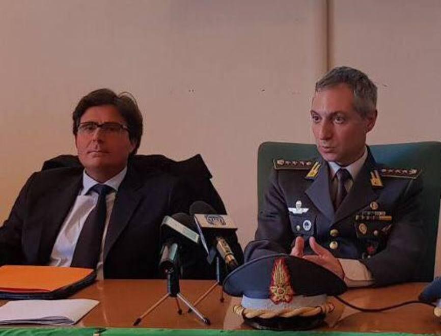 Sequestrate 13mila borse false 