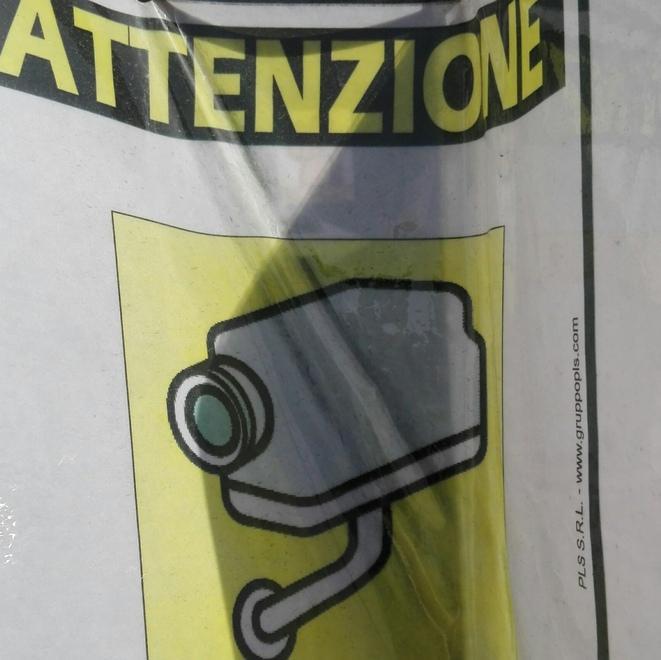 Rifiuti, la foto-trappola non ferma gli abbandoni 