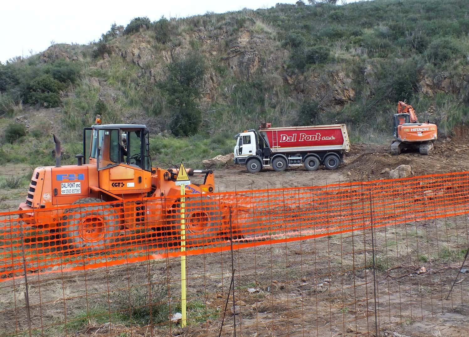 I lavori di urbanizzazione in colmata all'Apea (Area produttiva ecologicamente attrezzata)