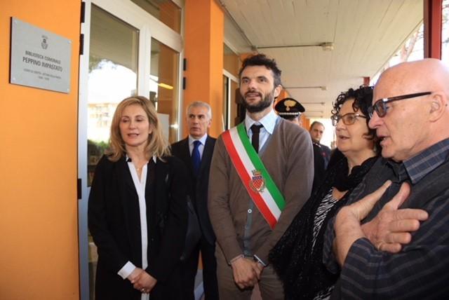 La prefetta Rosalba Scialla, il sindaco Matteo Biffoni, l'assessore Maria Grazia Ciambellotti e don Marco Natali (foto Sproviero-Batavia)