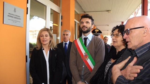 La prefetta Rosalba Scialla, il sindaco Matteo Biffoni, l'assessore Maria Grazia Ciambellotti e don Marco Natali (foto Sproviero-Batavia)