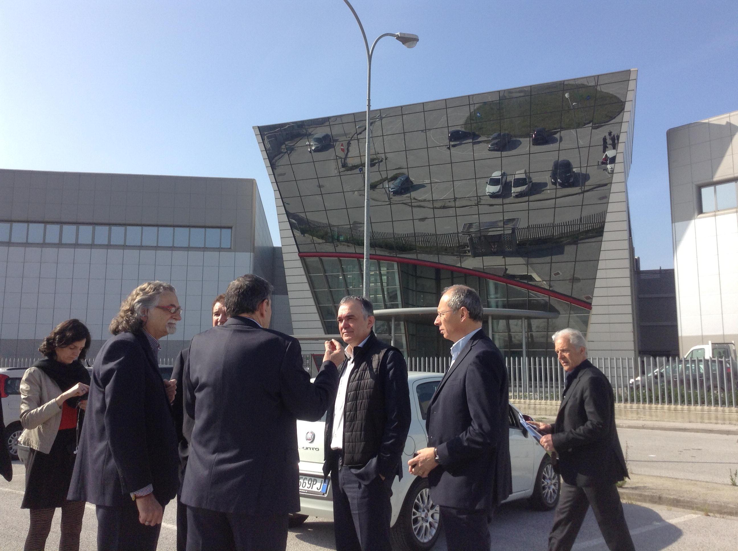  la visita alla nuova sede di Capanne del presidente della Regione Enrico Rossi nel 2015