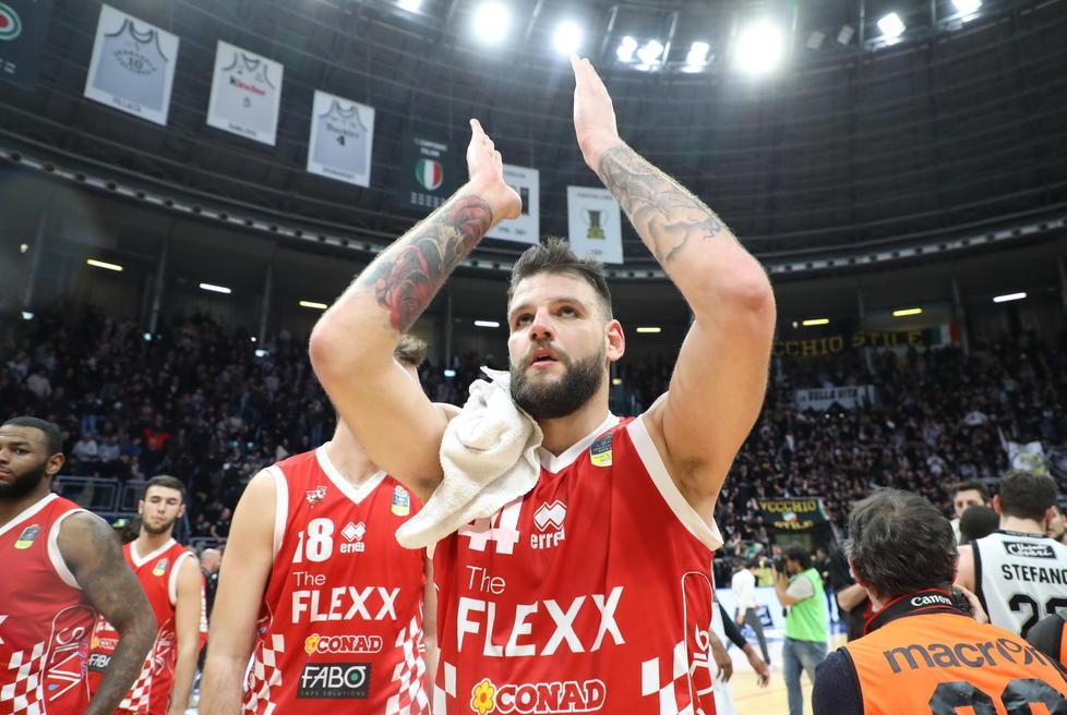«Non abbiamo più obiettivi ma vinceremo per i tifosi» 
