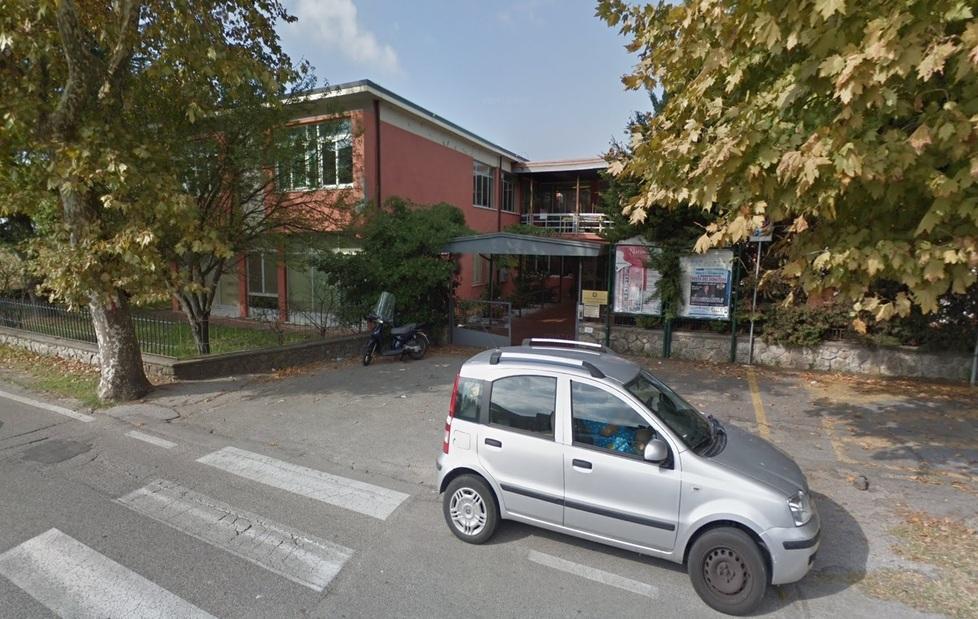 Settecentomila euro per le scuole 