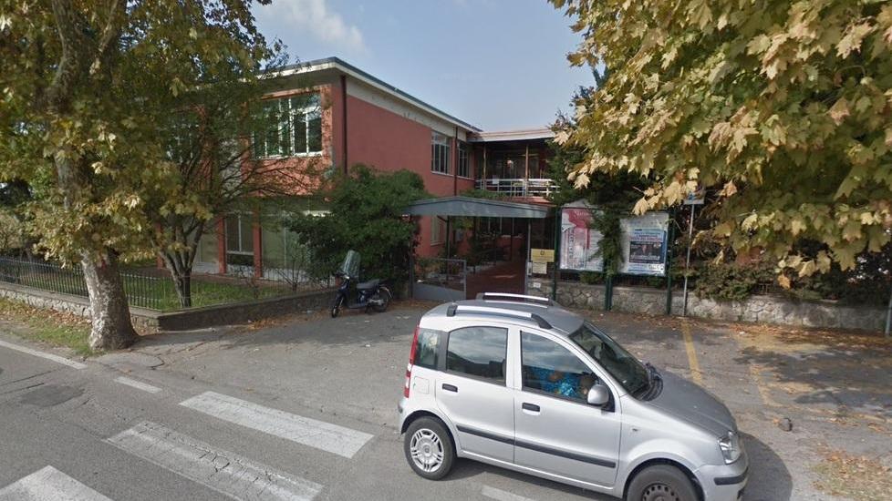 Settecentomila euro per le scuole