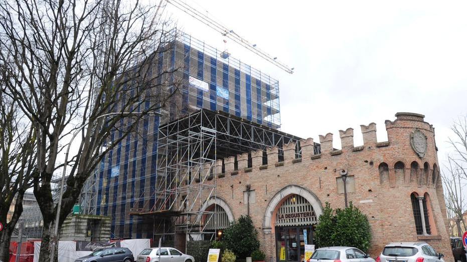 Castello dei Pico al palo La ricostruzione stenta