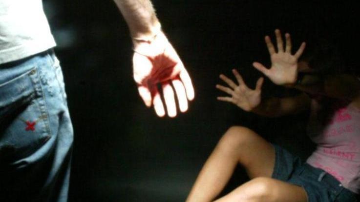 Violenze sessuali del prof Ragazzine davanti al pm