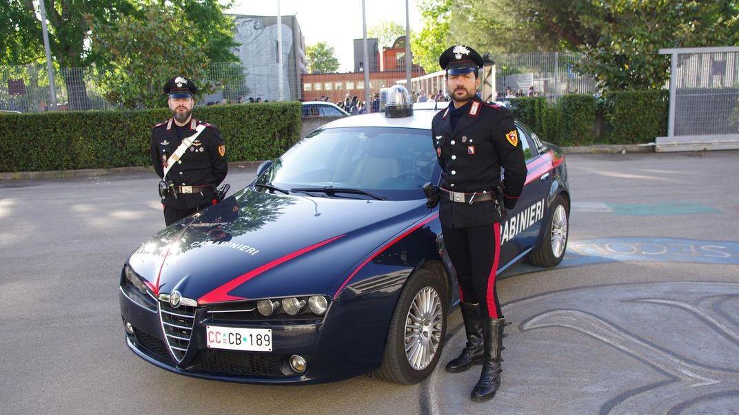 Una pattuglia di carabinieri