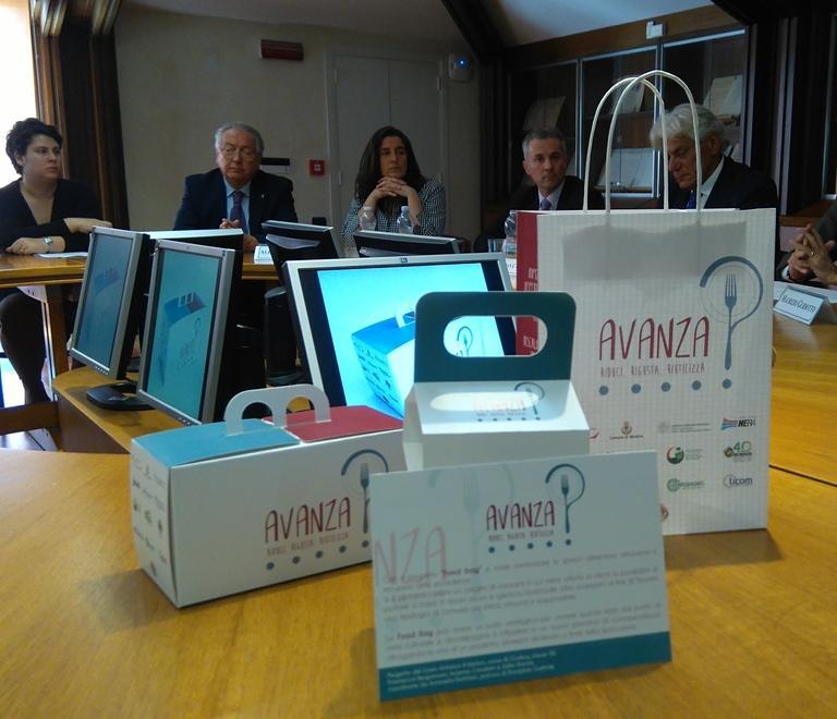 MODENA. Resta cibo al ristorante? C’è la vaschetta anti sprechi 