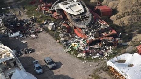 Sequestrata discarica nel cantiere navale