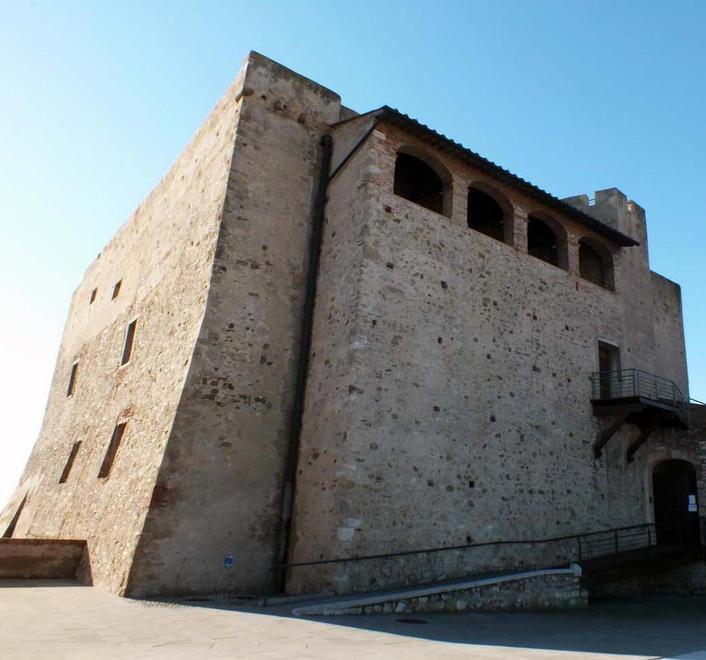 Castello accessibile entro fine giugno ma c’è il rebus orari 