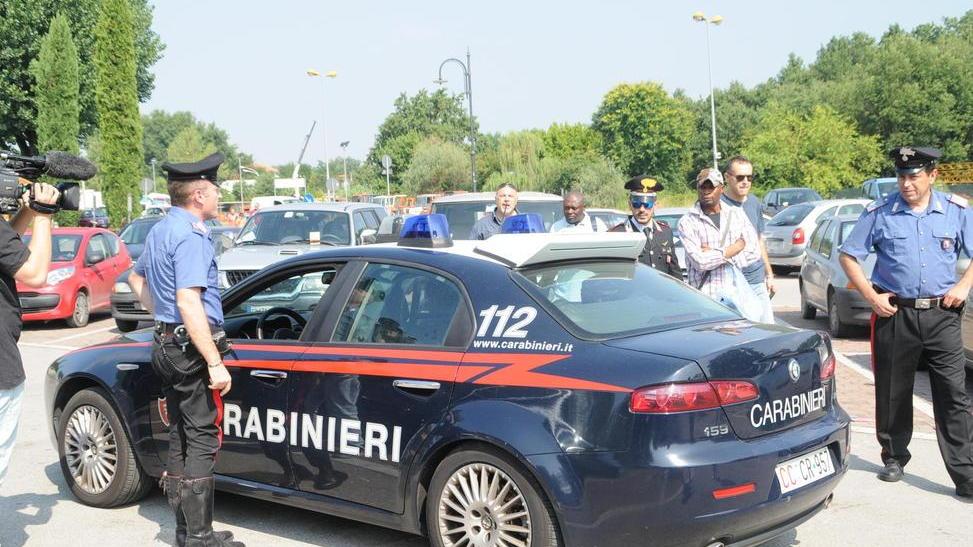 Scontro auto-moto, grave camionista trasportato a Pisa