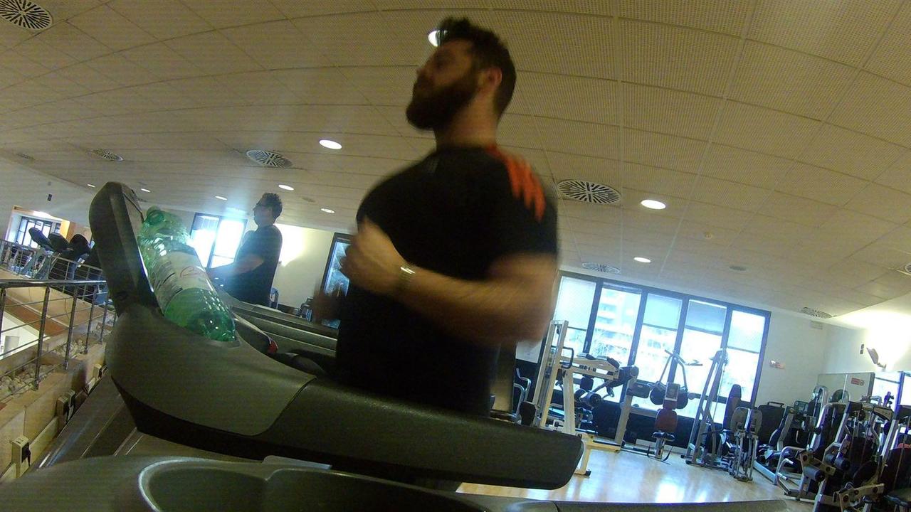 Modena: la sfida di Stefano”: dalla carrozzina alla camminata record