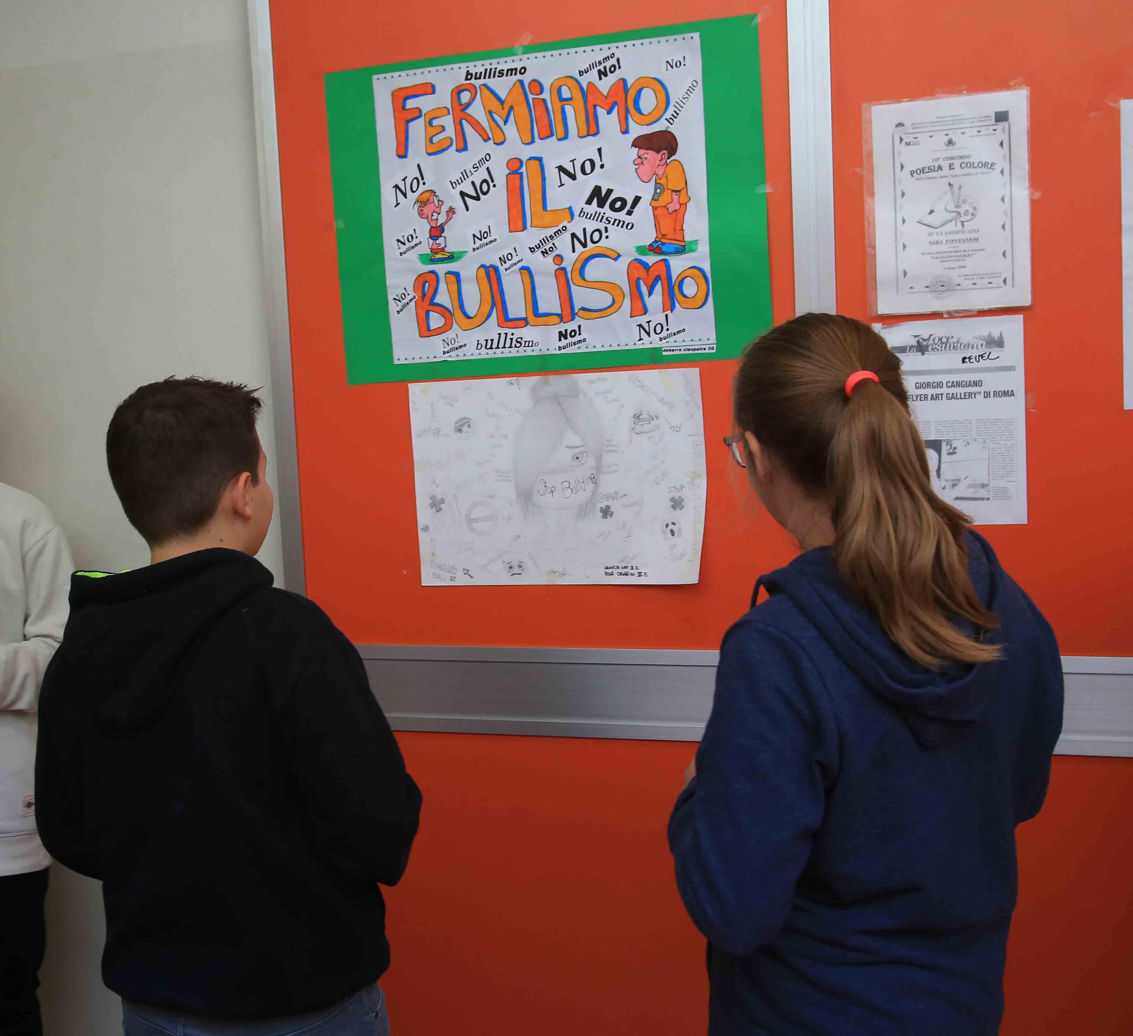 Esodo dalle classi, in 12 cambiano scuola 