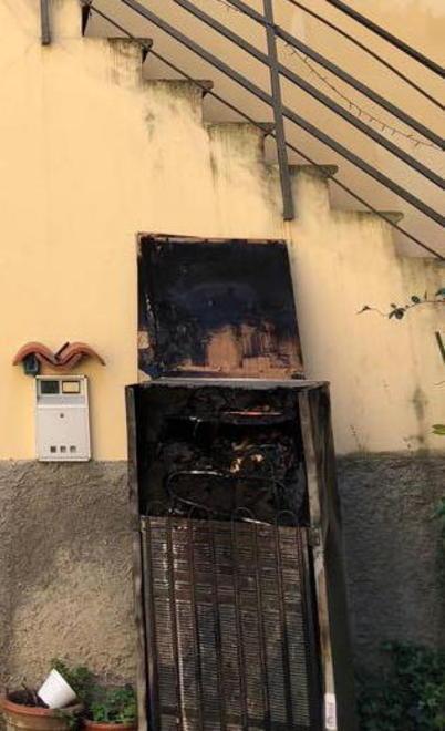 Fiamme nell’abitazione si salva giovane coppia 