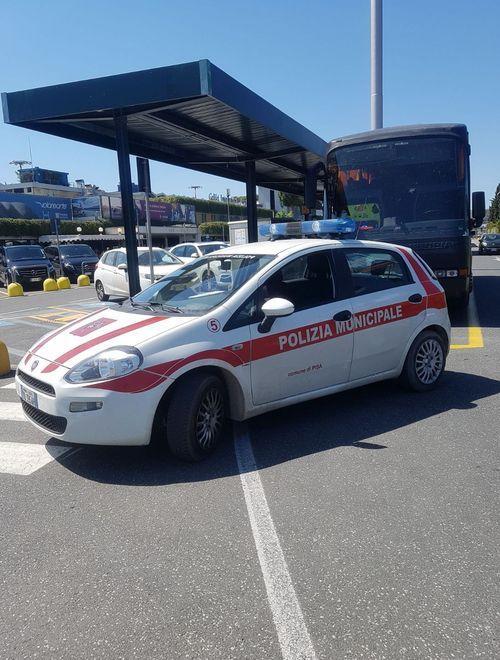 Tensione al Galilei Bus “disubbidienti” inseguiti e bloccati 