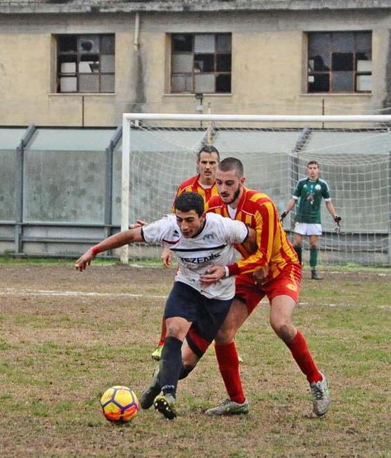 Cecina ci riprova a scalare la vetta 