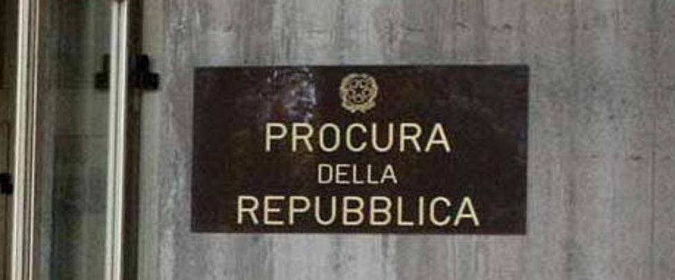 La procura sceglie il silenzio La parte civile chiede il processo 