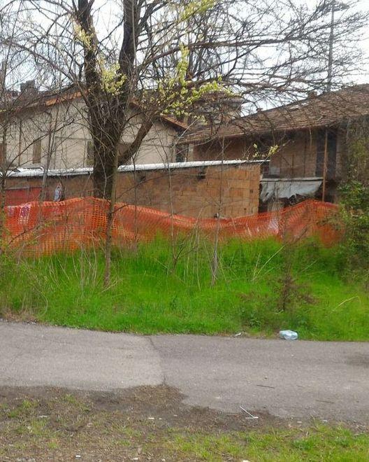 Dopo le segnalazioni il blitz: via i bivaccatori dal Torrenova