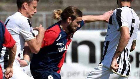 Gioè-gol e la Massese batte il Sestri Levante Ma il Viareggio vince