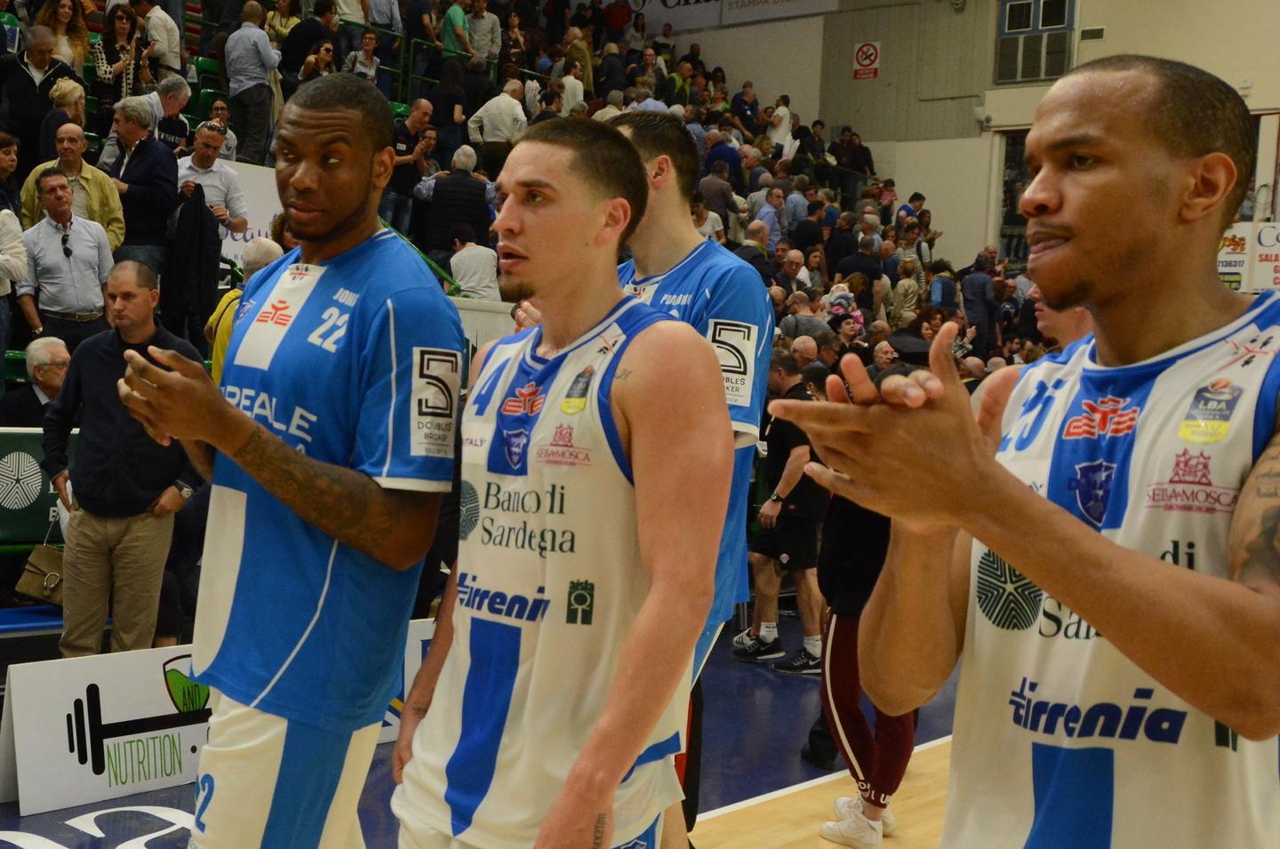 Dinamo, Scott Bamforth: «Ma noi non ci arrendiamo» 