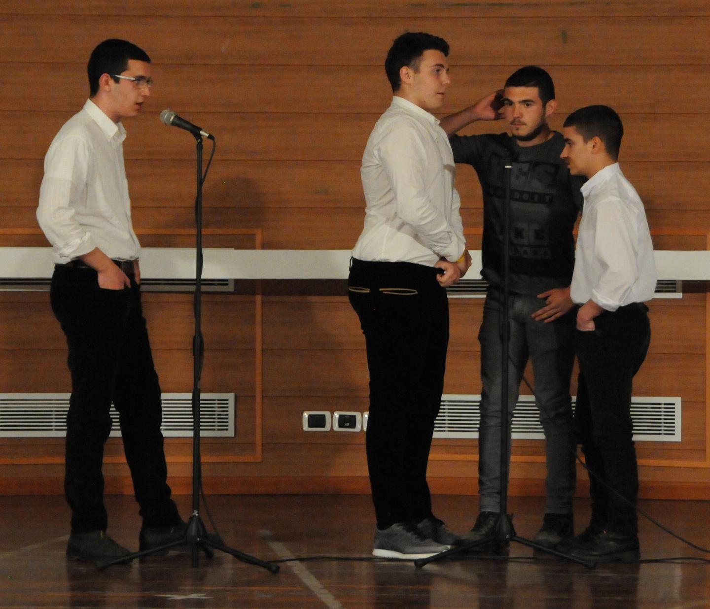 Il ballo folk conquista le scuole 