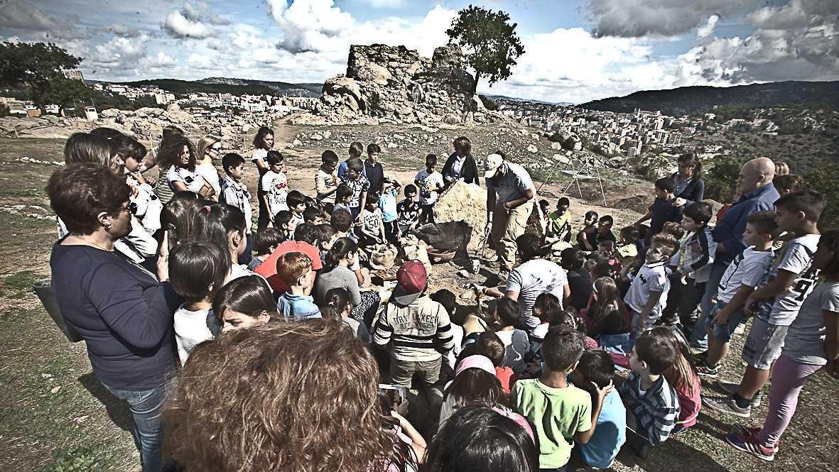 L'antico pomodoro sardo al mercato contadino del nuraghe Tanca Manna 