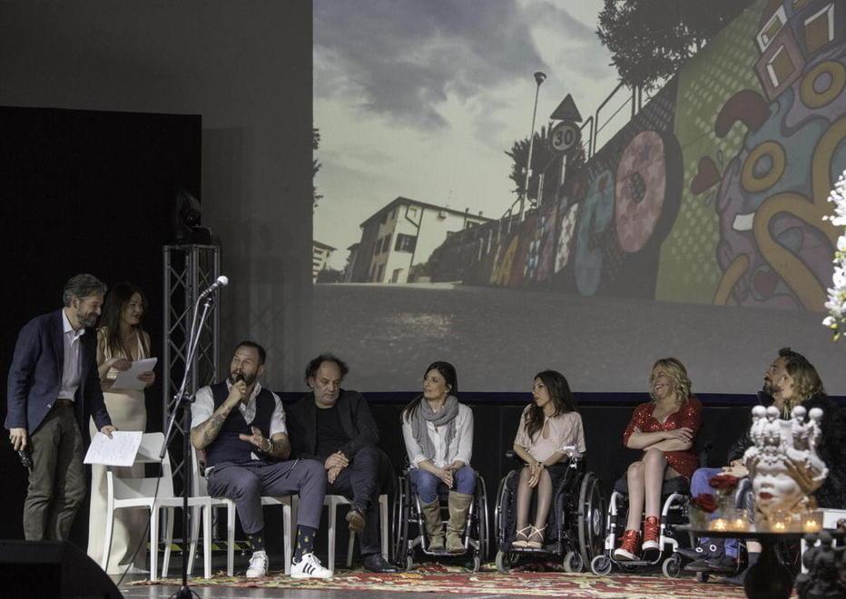 Un momento della serata all’Odeon a Ponsacco