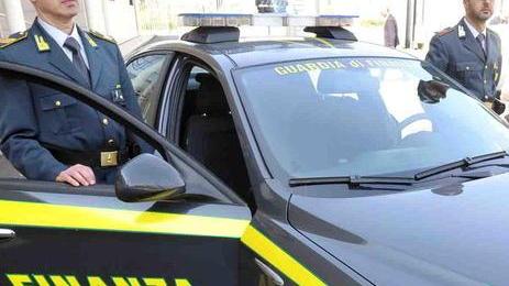 Minaccia gli acquirenti dell’agriturismo all’asta arrestato imprenditore