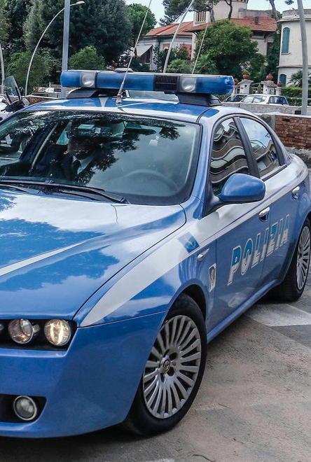 Pallini di piombo contro i passanti: allarme al mercato