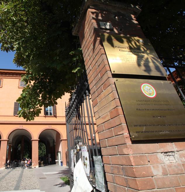 Studenti reggiani protagonisti del festival Dieci ore di volontariato durante gli incontri