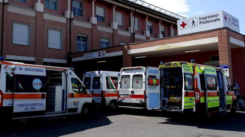 Aggredito a colpi di catene: finisce in ospedale