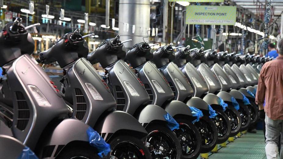 Piaggio, i sindacati chiedono di stabilizzare i part-time