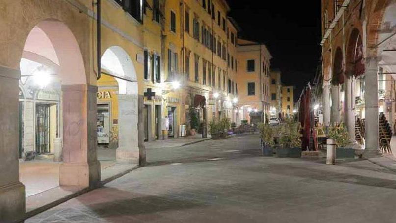 Candidato alle elezioni scippato da tre ragazze