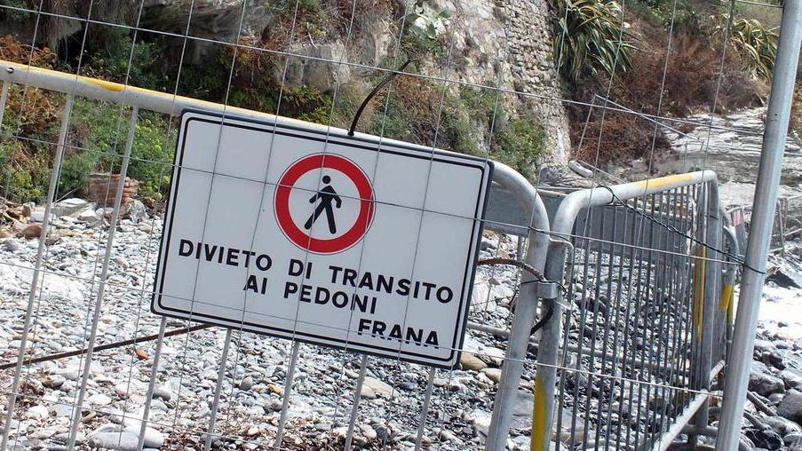 Piazza Bovio, presto i lavori ma niente spiaggia in estate
