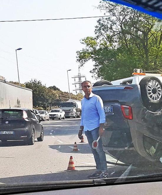 Incidente tra auto al Gagno Città paralizzata per ore 
