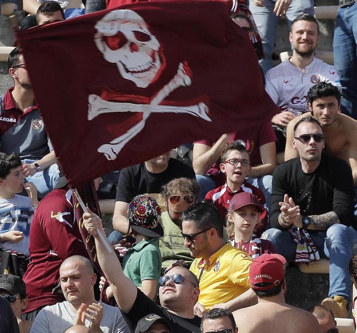 Oltre 1000 biglietti già venduti in poche ore Curva Nord verso l’esaurito, 800 da Carrara