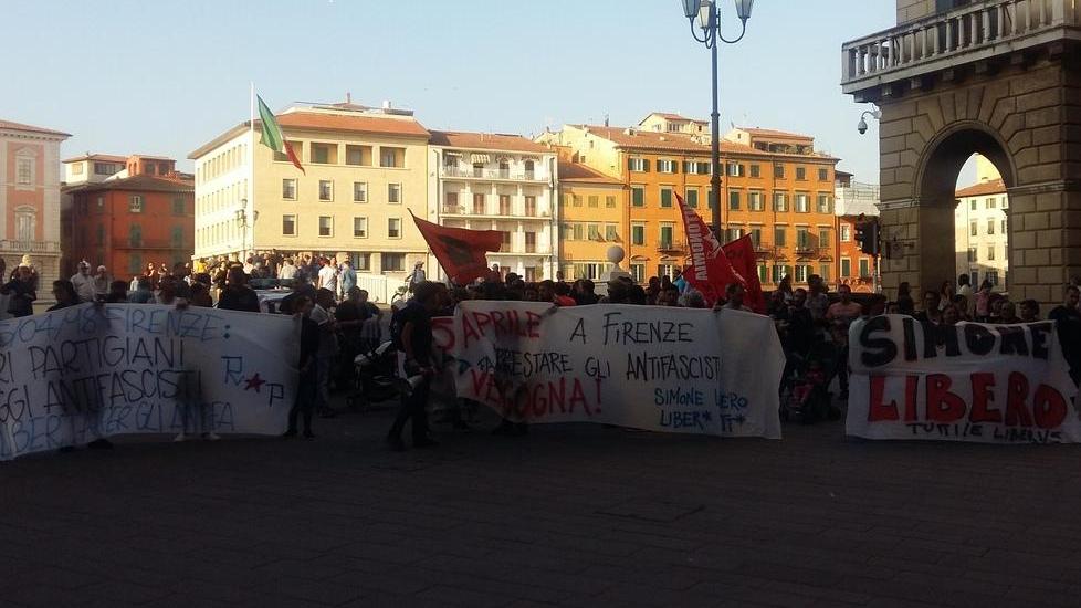 Scontri a Firenze un attivista pisano tra gli arrestati