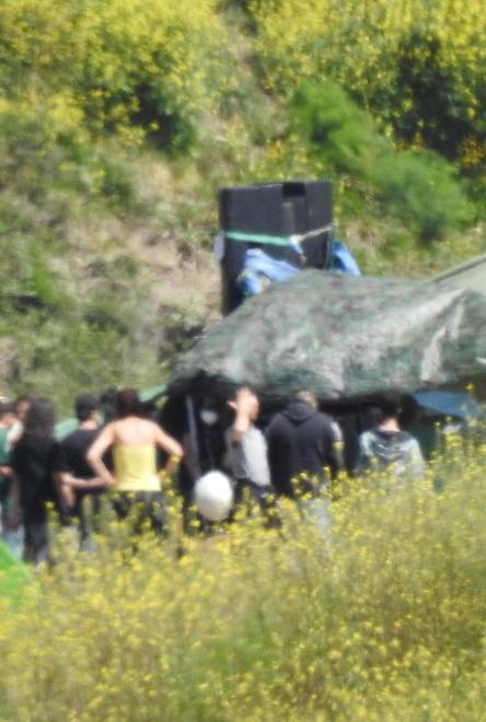 “Occupazione” pacifica dell’Albegna, è festa nel fiume