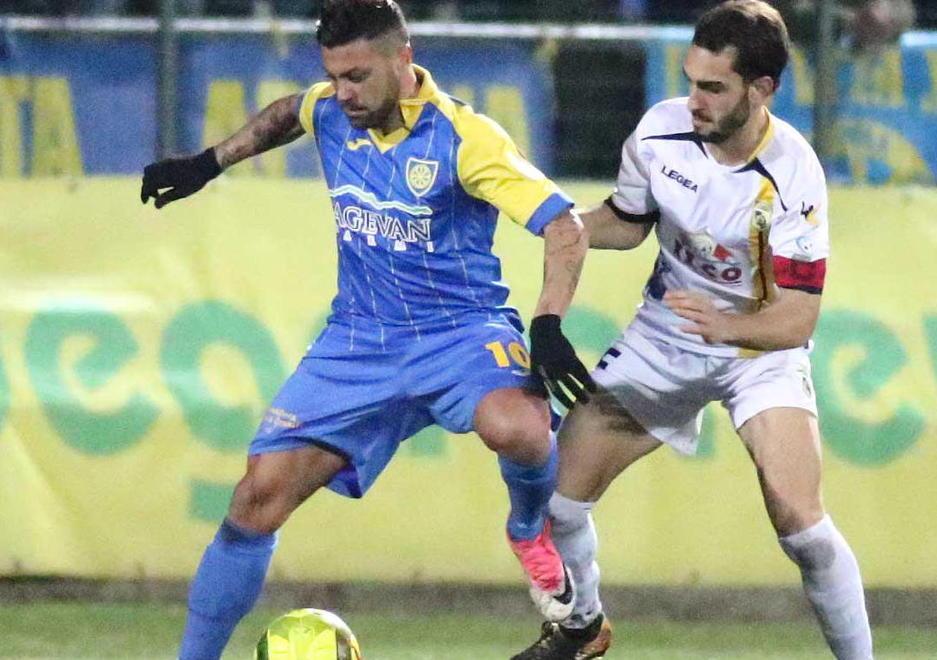 Tavano si allena e torna tra i convocati: al Picchi è possibile l’utilizzo part time