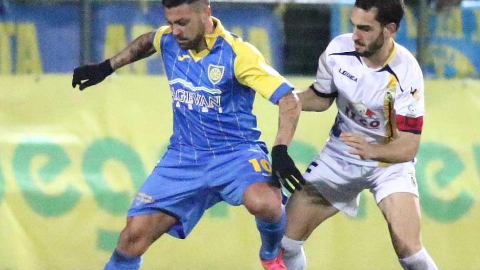 Tavano si allena e torna tra i convocati: al Picchi è possibile l’utilizzo part time