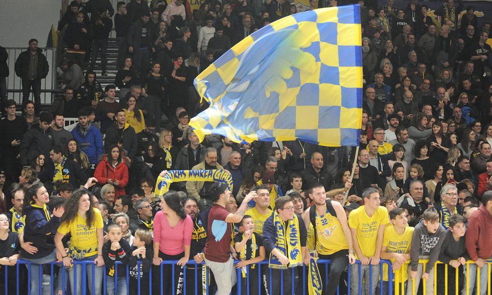 Tutti in pullman per Crema-Piombino